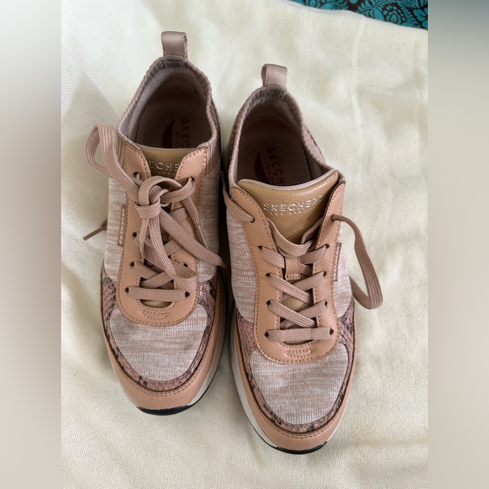 Skechers  Snake Skin ArchFit Stretch Rose Pink Shoes Women Size 7.5 - Picture 10 of 10